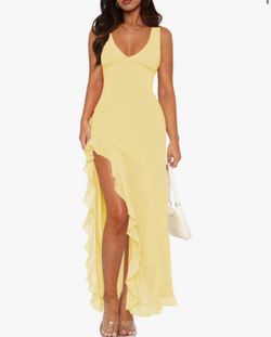 Yellow sundress w/ clip on flower