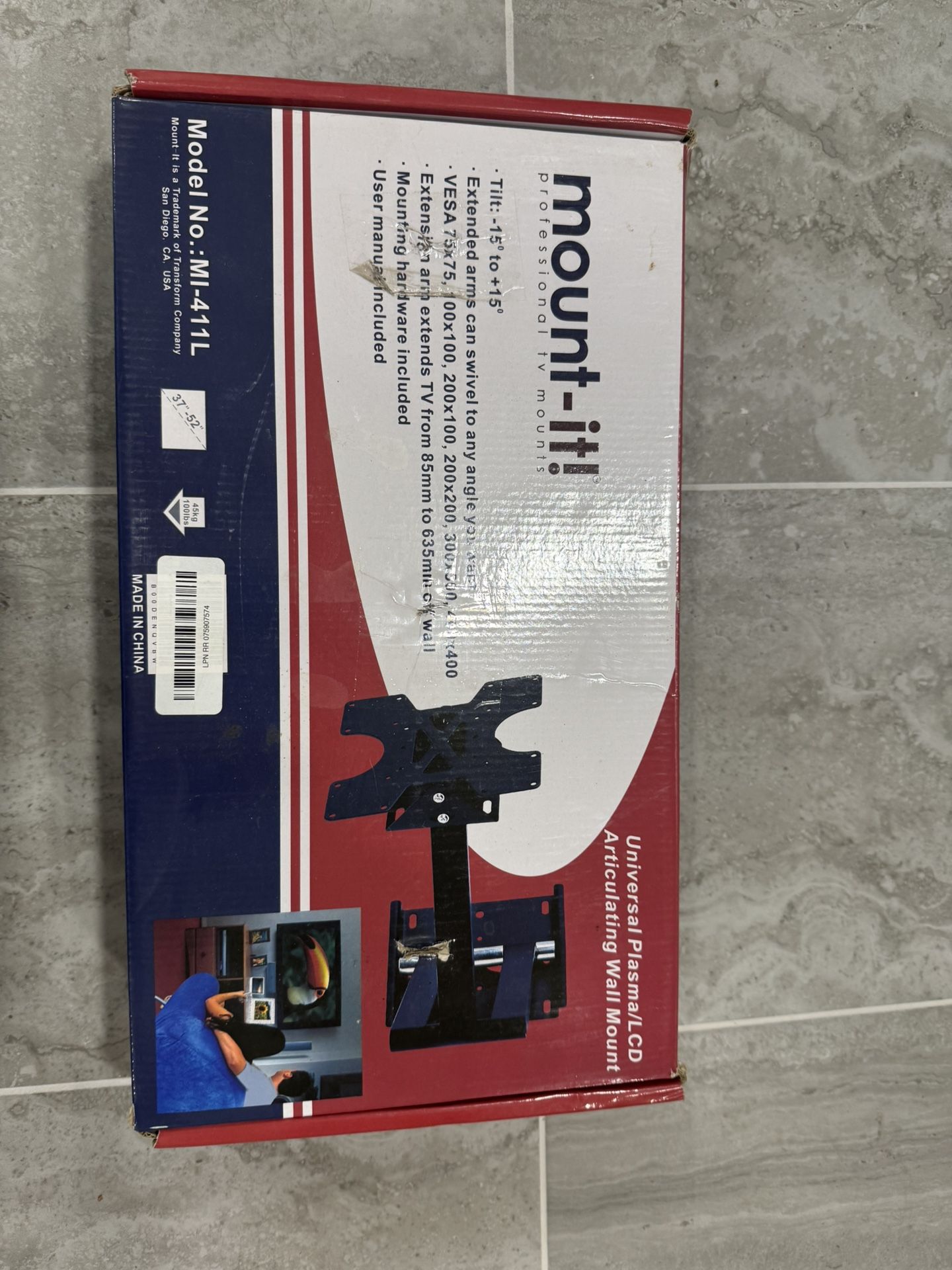 Universal Plasma/LCD Wall Mount - Mount-It! MI-411L (NEW -$25 Or Best Offer)