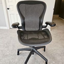 Herman Miller Aeron Classic – Size B