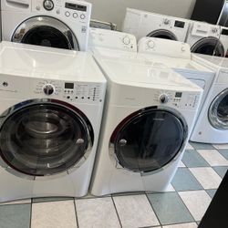 Electrolux Washer And Dryer Set( Delivery Available)