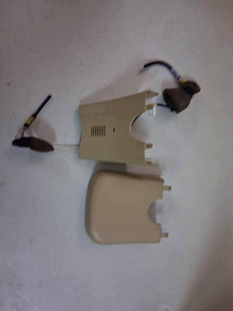 Microphone - Mercedes-Benz To differents models as ML, GL AND R 2006-2012