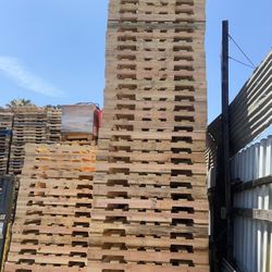 48x40 Grade A 4way Pallets