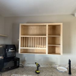Cabinet/shelf