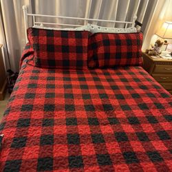Queen Size Christmas/Winter Bedding
