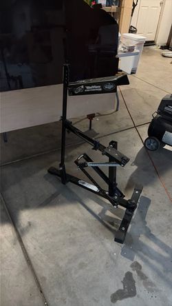 Black flame pitching machine