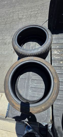 Accelera tires 245/40z/r17