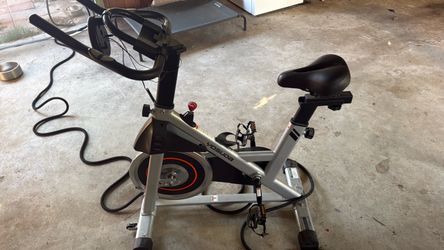 Yosuda Indoor Cycling Spin Bike