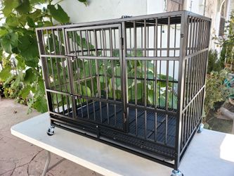 38" Heavy Duty Dog Crate with Lockable Wheels