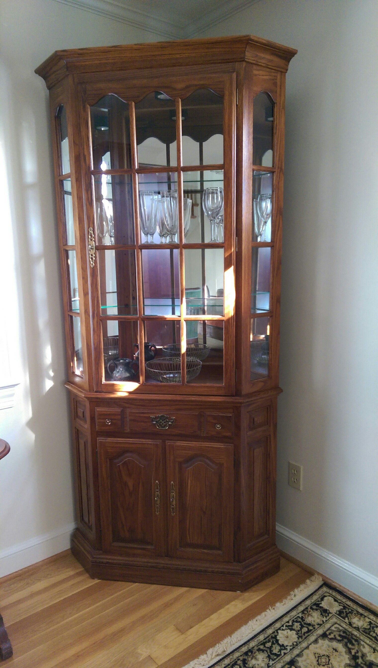 Corner china cabinet