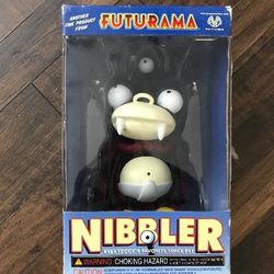 Futurama 8" Vinyl Nibbler with box by Moore Collectibles