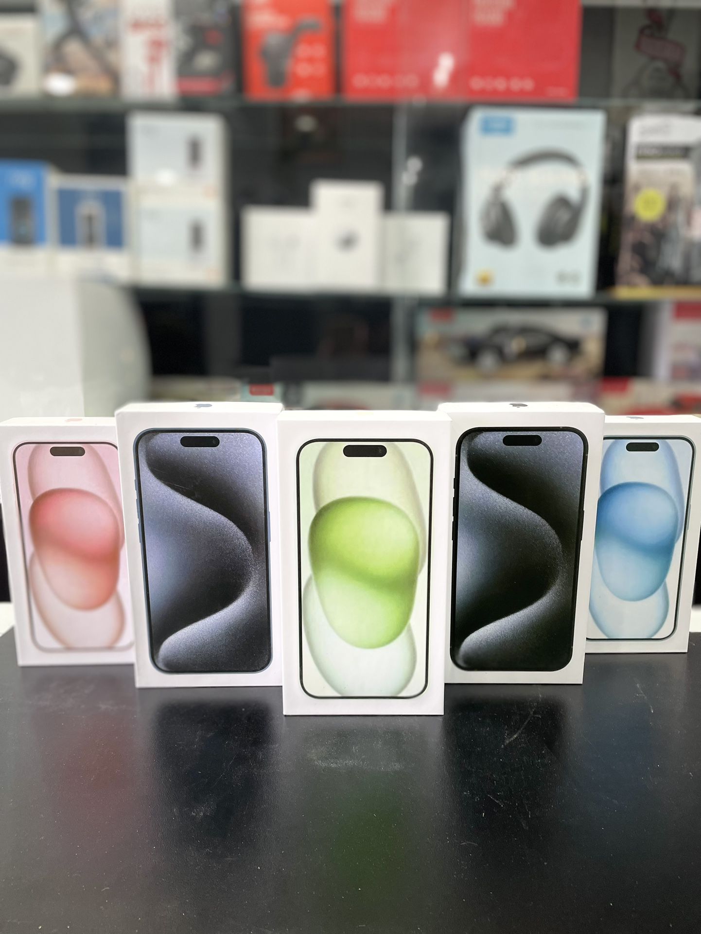 iPhone 15, 15+, & 15 Pro Max (Unlocked)