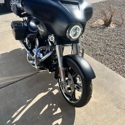 2016 Harley Davidson Street Glide Special