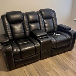 BLACK LEATHER loveseat ✅🛋️✅ Cupholders & LED’s