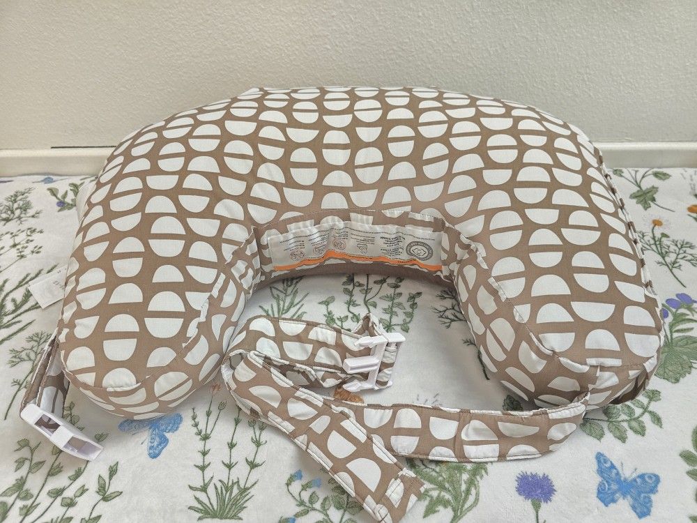Boppy Best Latch Nursing Pillow