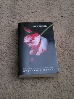 New Moon Novel