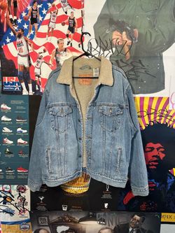XL Levi's sherpa jacket