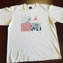 Nike Jordan Tshirt $20 (Good Condition) Size L