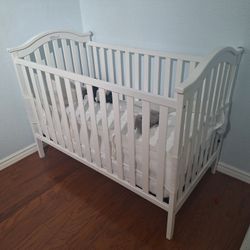 Crib,  Changing Table, Breathable Mesh Liner, Wipe Warmer, Diaper Pail