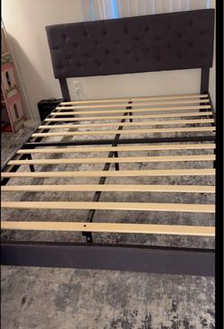 Brand new Full Size Upholstered Platform Bed Frame with Tufted Headboard
