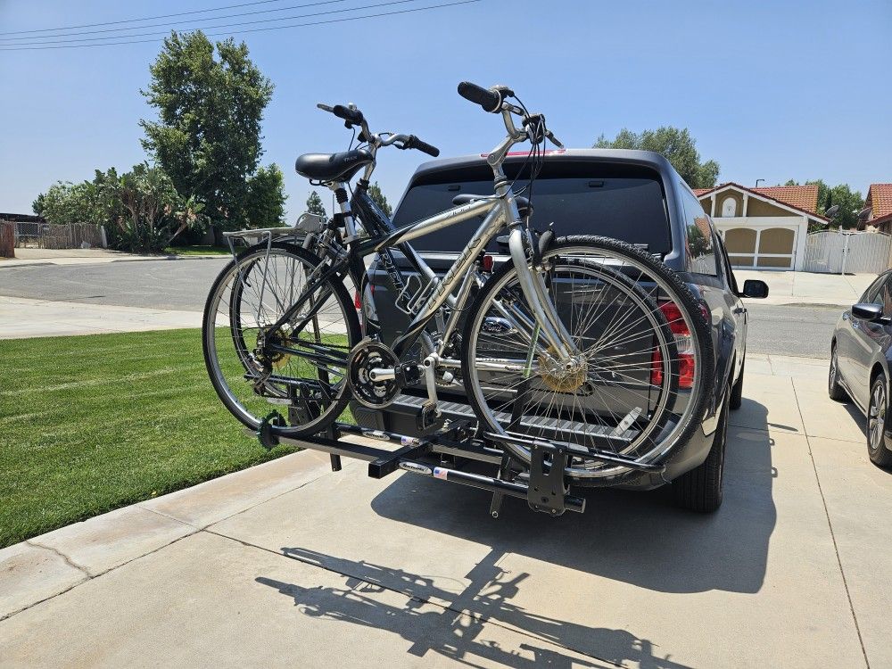 2 Trek Bikes & Hitch Bike Rake