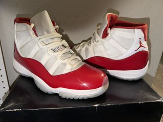Air Jordan Retro 11 Cherry Size 11