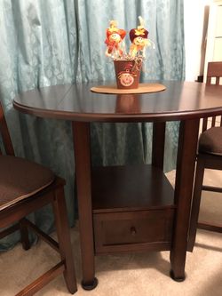 Dinning Table