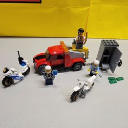 Lego City 60137 Tow Truck Trouble