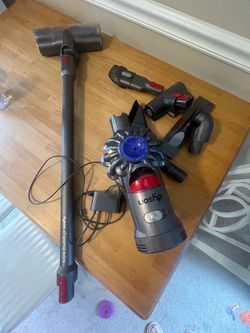 Dyson V7 Animal Extra Cordless Vacuum