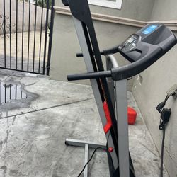 Free Treadmill