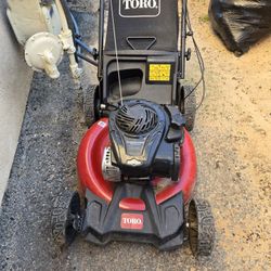 Lawn Mower. Toro 