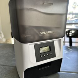 Automatic Pet Feeder