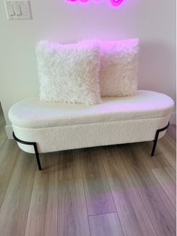 Boucle Bench