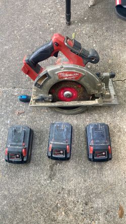 Milwaukee Power Saw