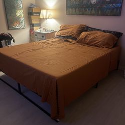 Cal King Mattress And Platform 