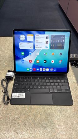 Apple iPad Pro 12.9” 4th Gen 512GB WiFi Only with Magic Keyboard (70490366)