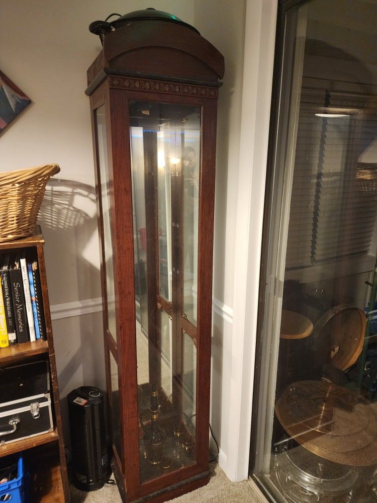 Simple Curio Cabinet