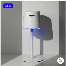 White Humidifier with Blue LED Light