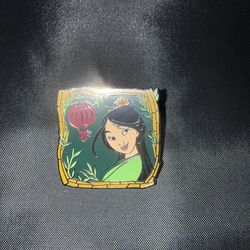 DISNEY - Mulan Disney Princess Enamel Pin