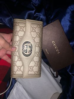 Gucci wallet