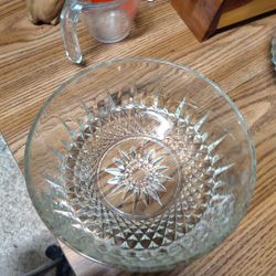 Vintage Arcoroc France 9" Diamont Clear Glass Bowl Starburst Diamond Pattern