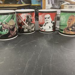 Set Of 4 Star Wars Mugs