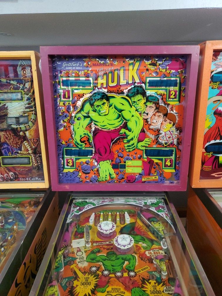 The Incredible Hulk gottlieb pinball machine