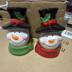 Snowman Couple Salt & Pepper Shakers