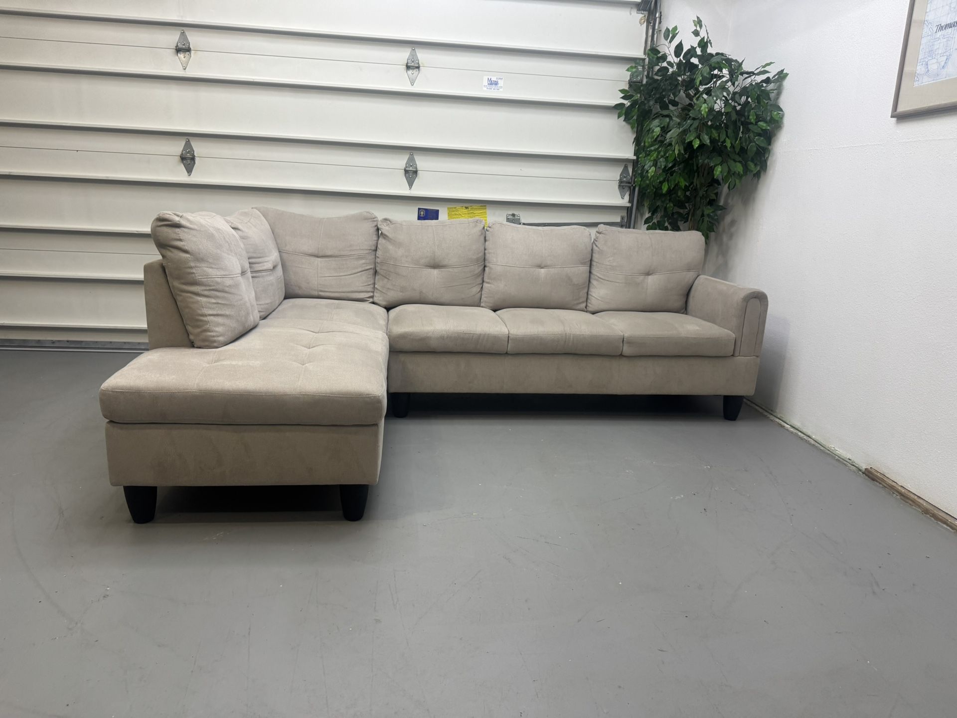 ! Sectional Sofa !