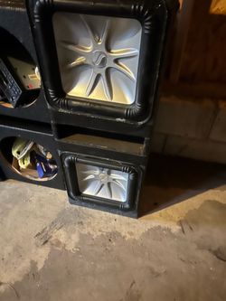 Stereo speakers