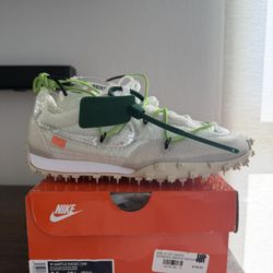 Women’s Waffle Racer Off-White Size 7.5