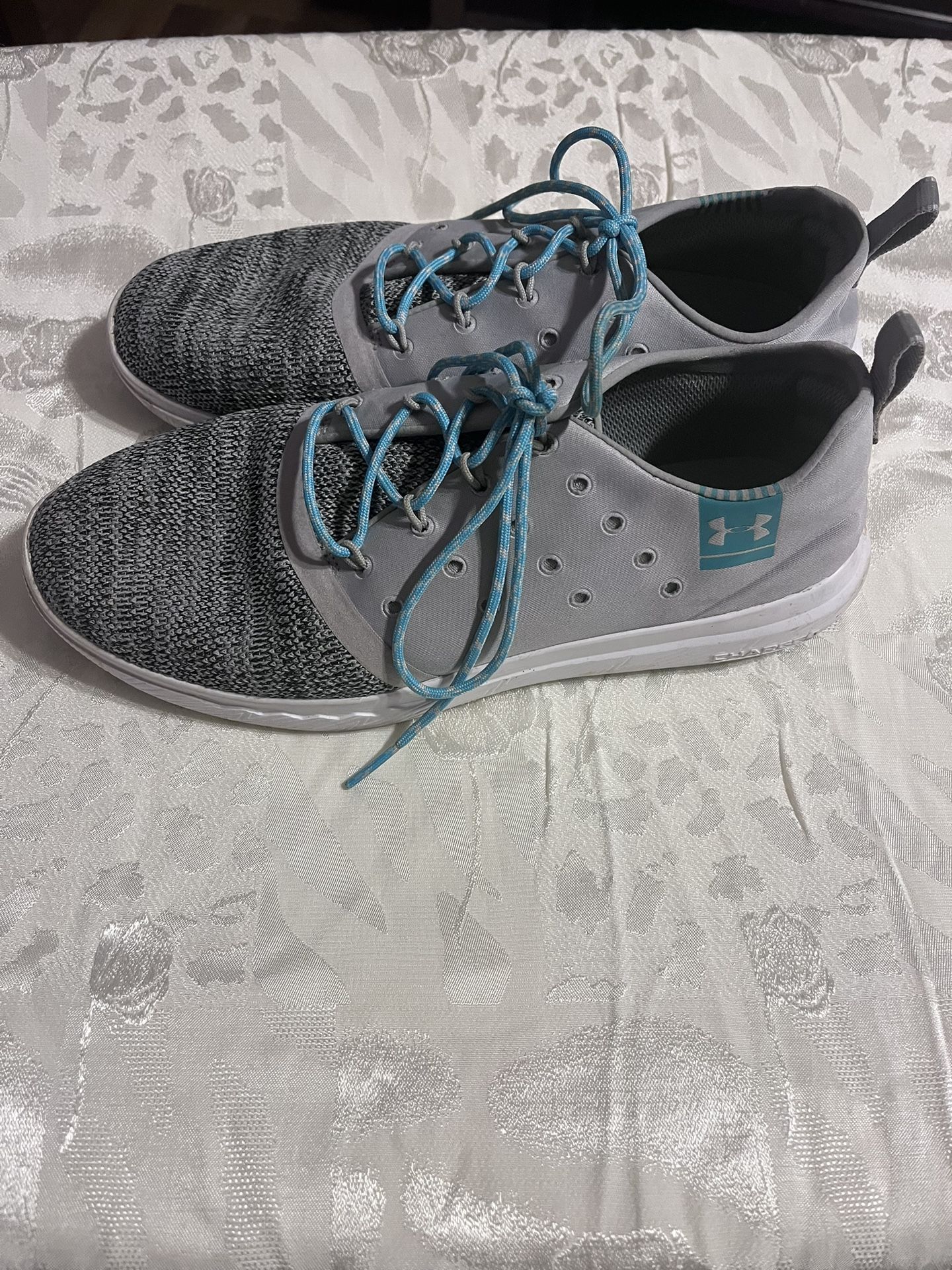 Women Tennis Shoe