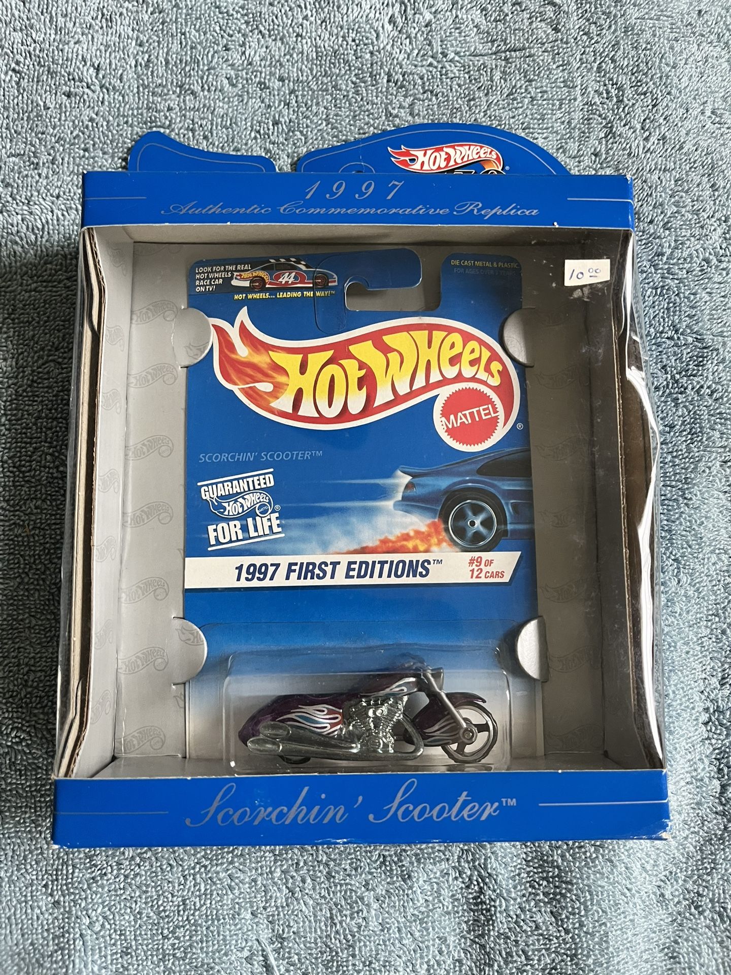 Scorchin Scooter Hot Wheels