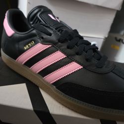 adidas Mens Samba Messi Size 8 1/2 Men's Size 10 Women's 