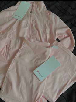 Pink Lulu set for $30